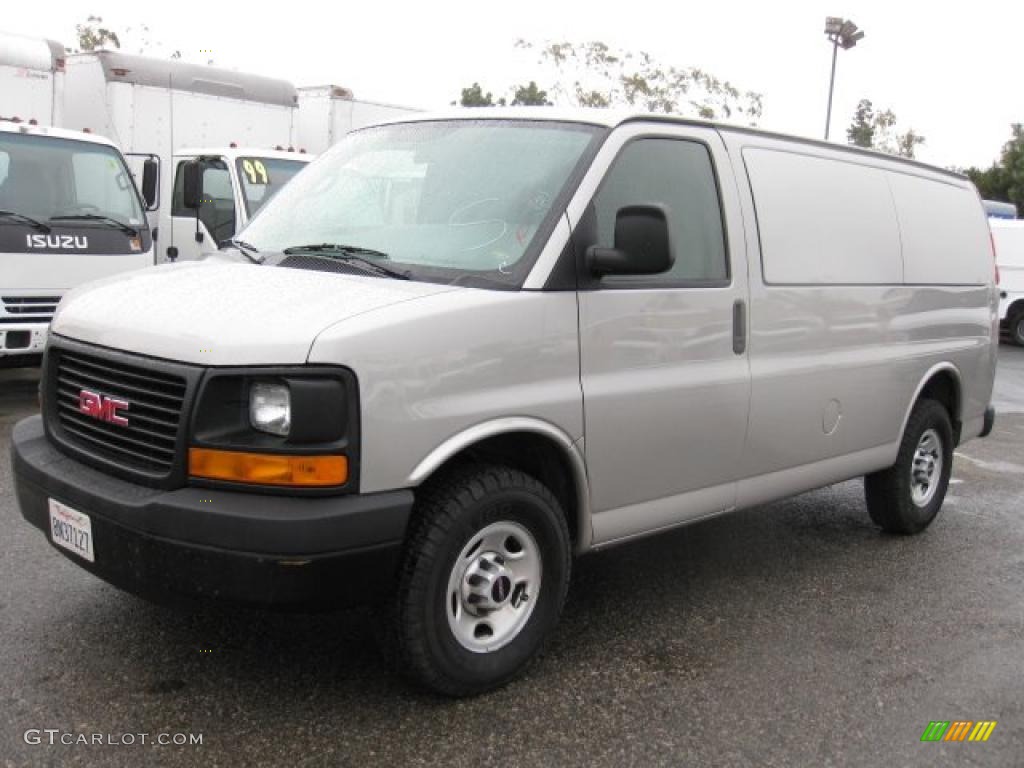 2008 Savana Van 2500 Cargo - Silver Birch Metallic / Medium Pewter photo #3