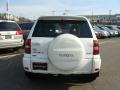 Super White - RAV4 4WD Photo No. 5