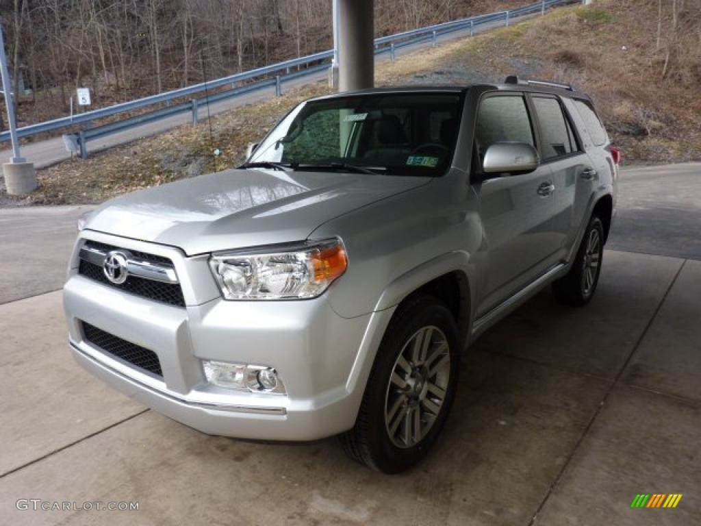 2011 4Runner Limited 4x4 - Classic Silver Metallic / Black Leather photo #5