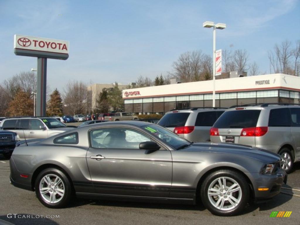 Sterling Grey Metallic Ford Mustang