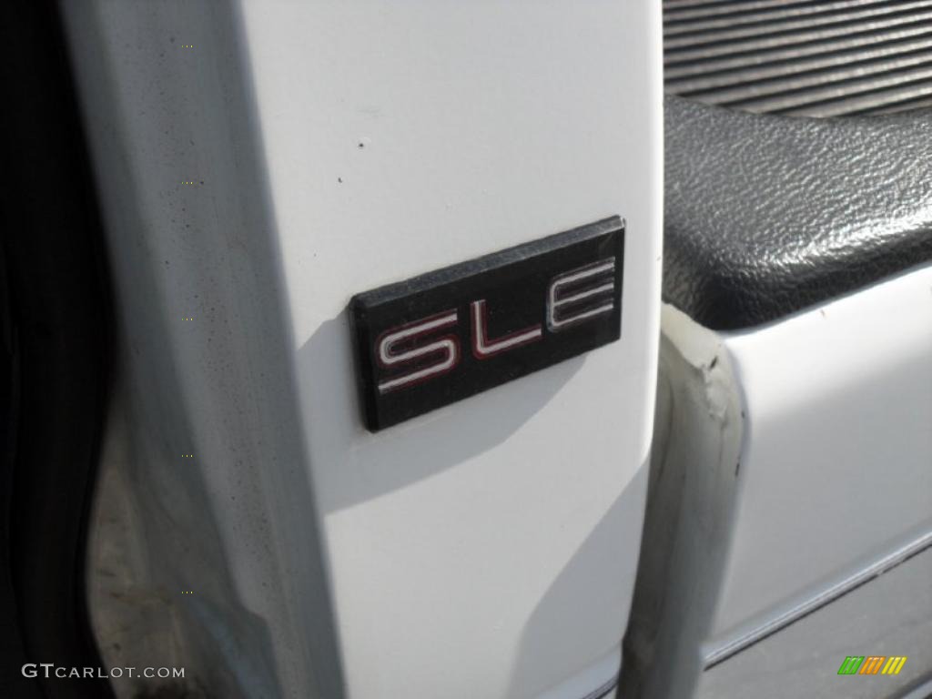 1993 GMC Sonoma SLE Regular Cab Marks and Logos Photos