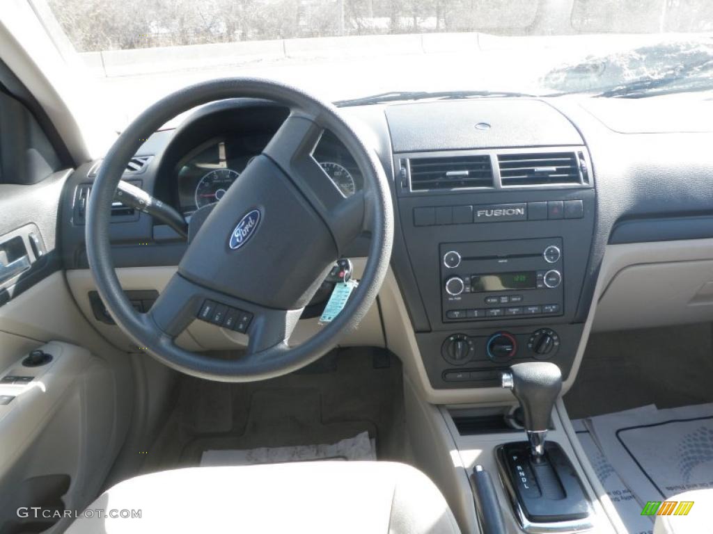 2008 Fusion S - Redfire Metallic / Medium Light Stone photo #12