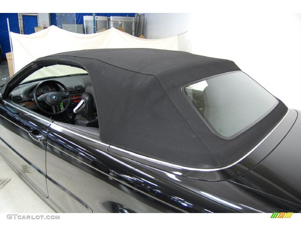 2002 3 Series 330i Convertible - Jet Black / Black photo #24