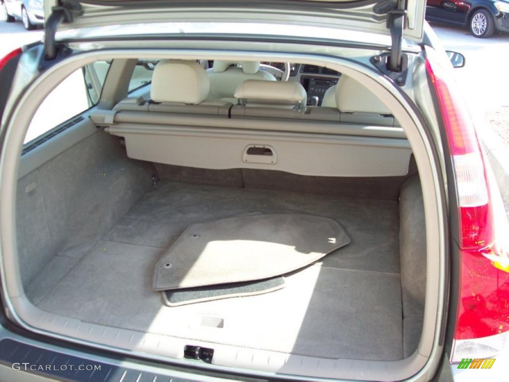 2006 V70 2.5T - Willow Green Metallic / Taupe photo #12