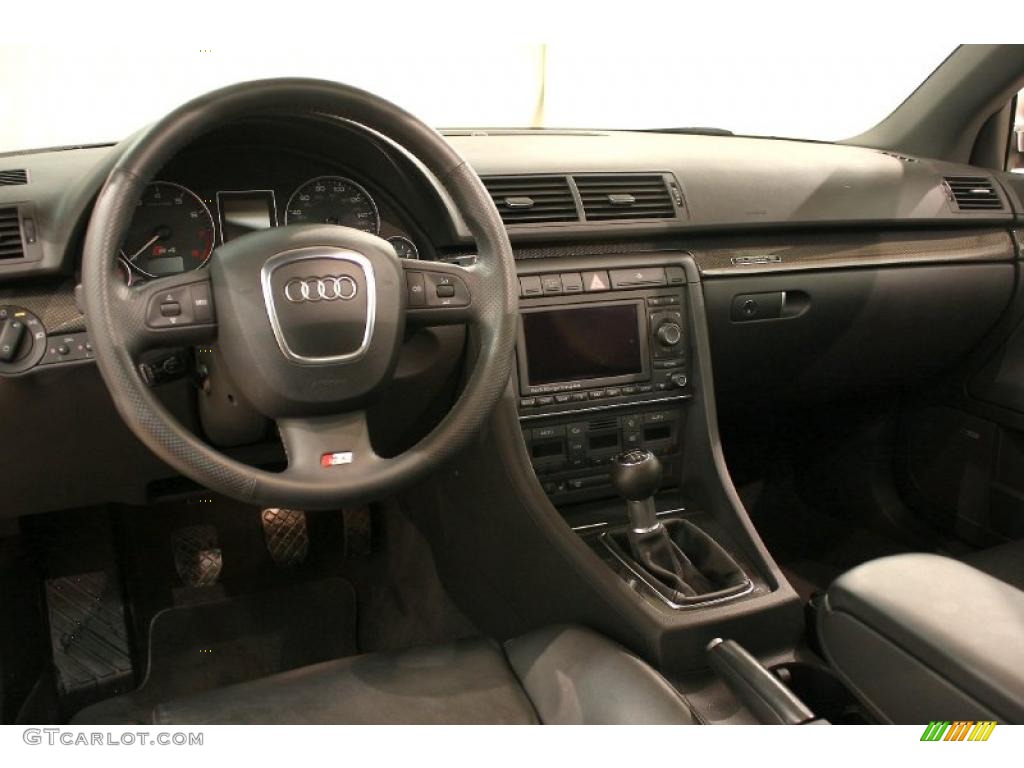 2006 Audi S4 4.2 quattro Sedan Black Dashboard Photo #45557345