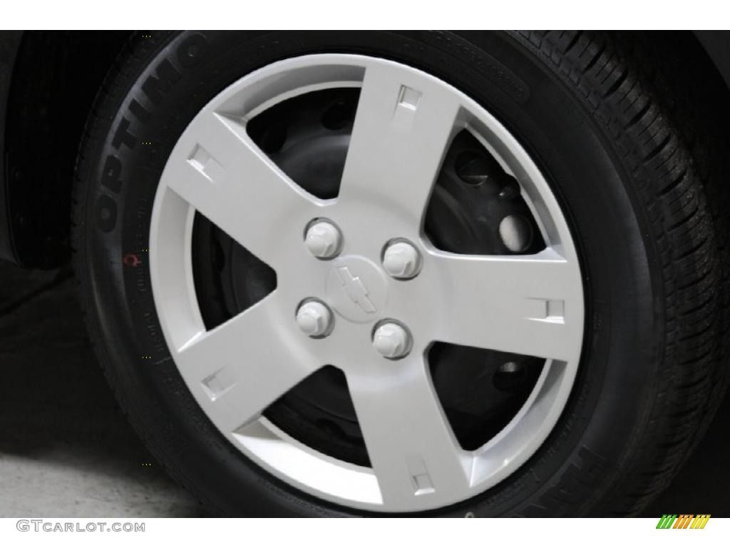 2011 Chevrolet Aveo Aveo5 LT Wheel Photo #45562951