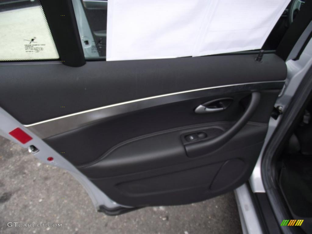 2008 Saab 9-3 Aero SportCombi Wagon Black/Parchment Door Panel Photo #45563591