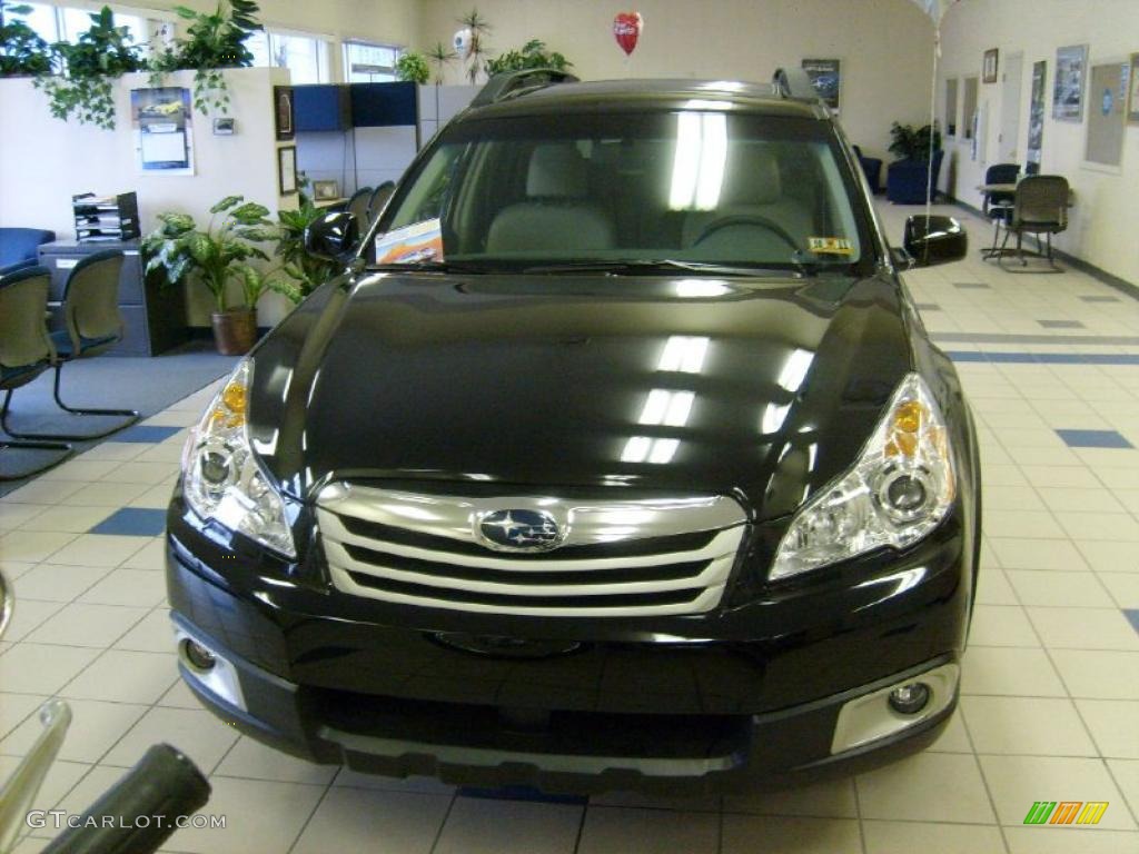 2011 Outback 2.5i Premium Wagon - Crystal Black Silica / Warm Ivory photo #2
