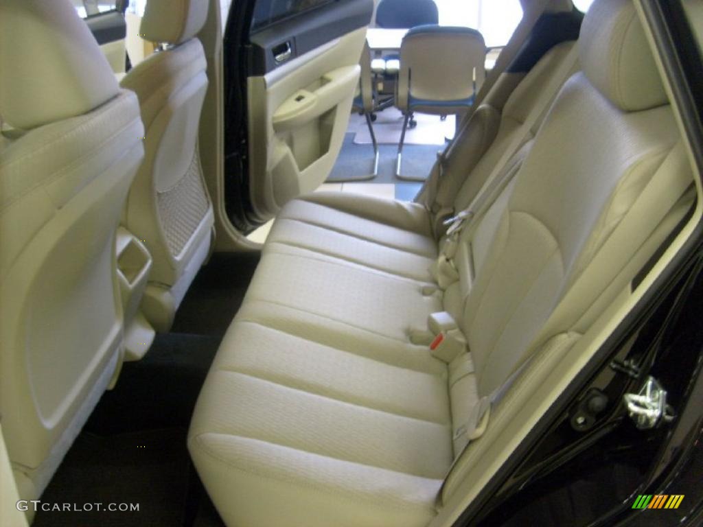 2011 Outback 2.5i Premium Wagon - Crystal Black Silica / Warm Ivory photo #14