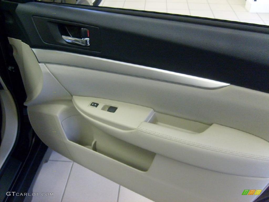 2011 Outback 2.5i Premium Wagon - Crystal Black Silica / Warm Ivory photo #18