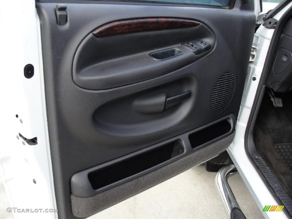 2000 Dodge Ram 2500 SLT Extended Cab Agate Door Panel Photo #45564951