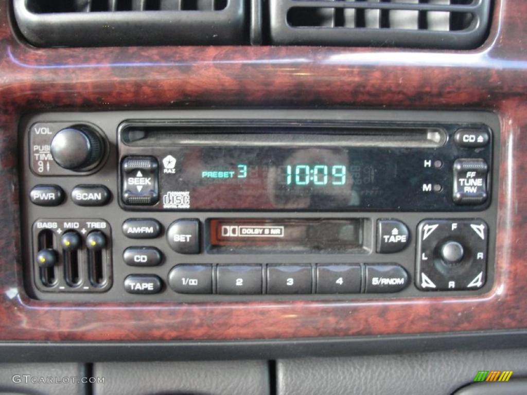 2000 Dodge Ram 2500 SLT Extended Cab Controls Photo #45565043