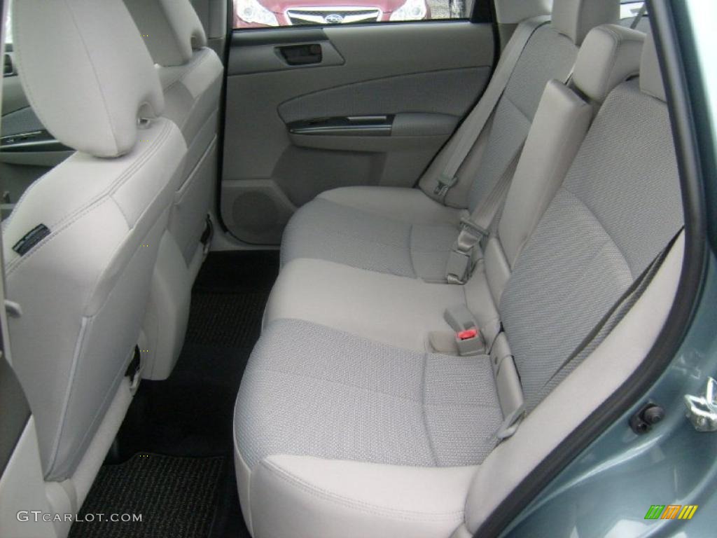 Platinum Interior 2011 Subaru Forester 2.5 X Photo #45565883