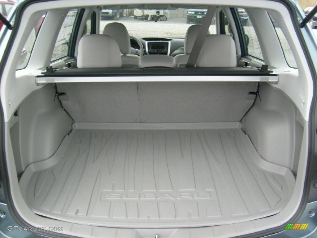 2011 Subaru Forester 2.5 X Trunk Photo #45565895