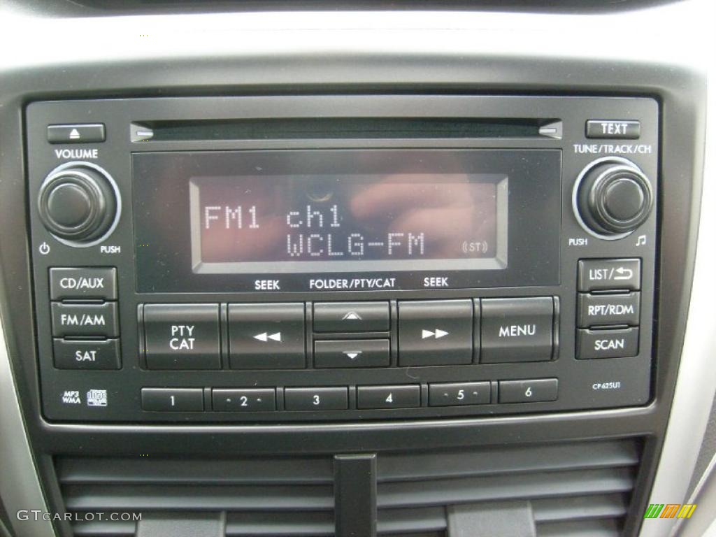 2011 Subaru Forester 2.5 X Premium Controls Photo #45566351