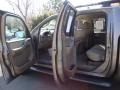 2005 Granite Metallic Nissan Frontier LE Crew Cab  photo #14