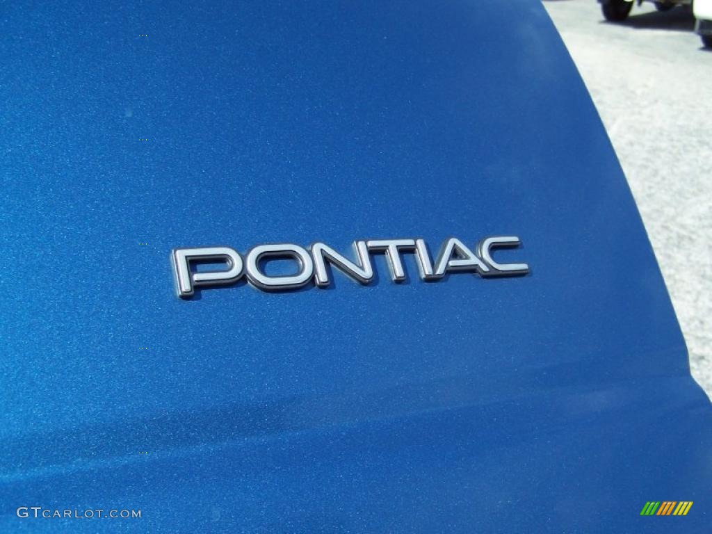 2000 Pontiac Montana Standard Montana Model Marks and Logos Photo #45568071
