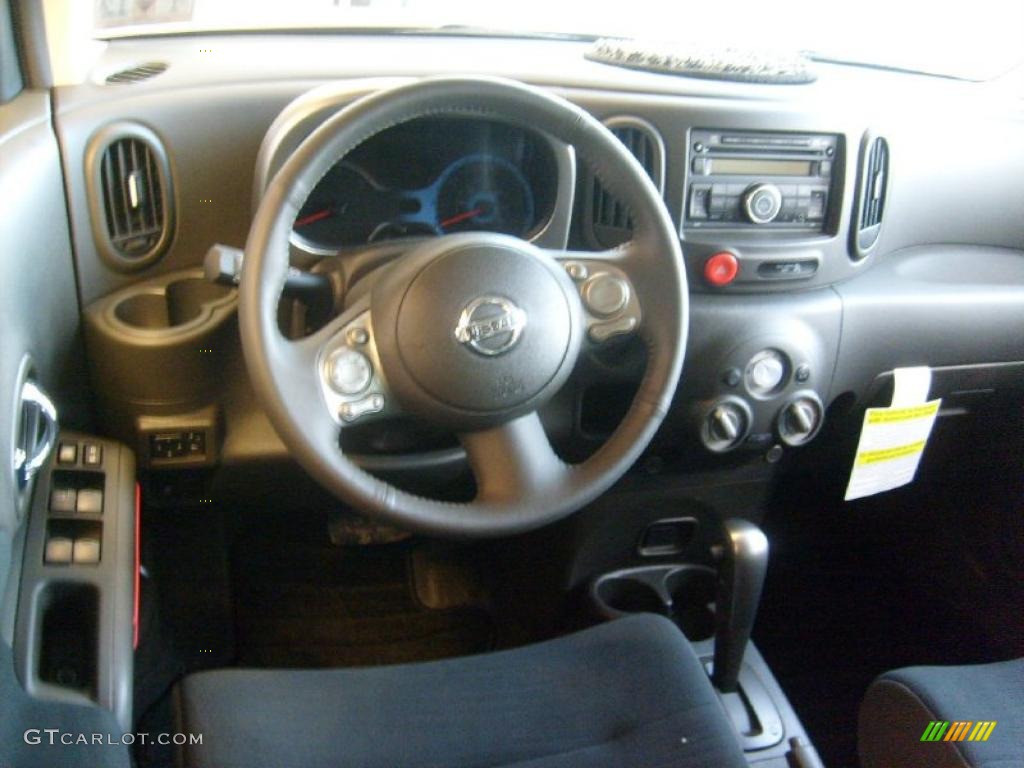 2011 Nissan Cube 1.8 S Black Dashboard Photo #45569723