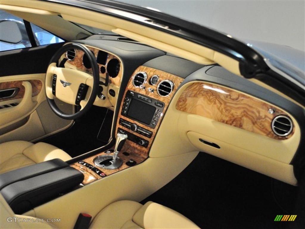 2010 Bentley Continental GTC Mulliner Magnolia/Imperial Blue Dashboard Photo #45570283