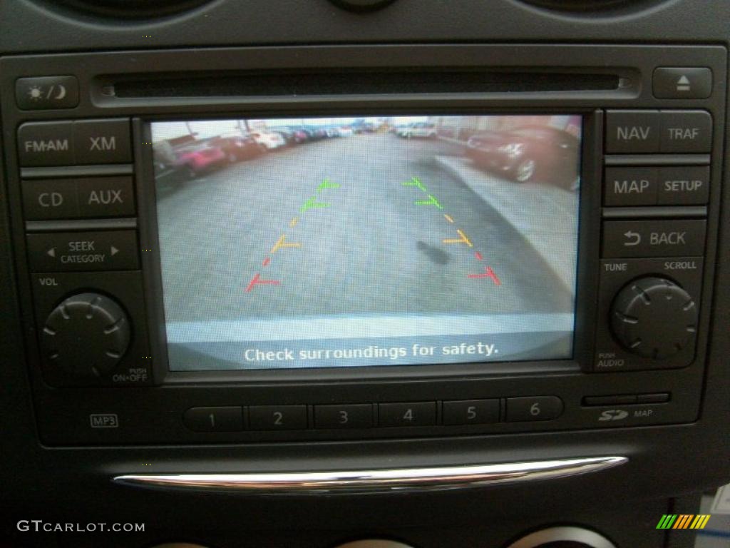2011 Rogue SV AWD - Silver Ice Metallic / Gray photo #19