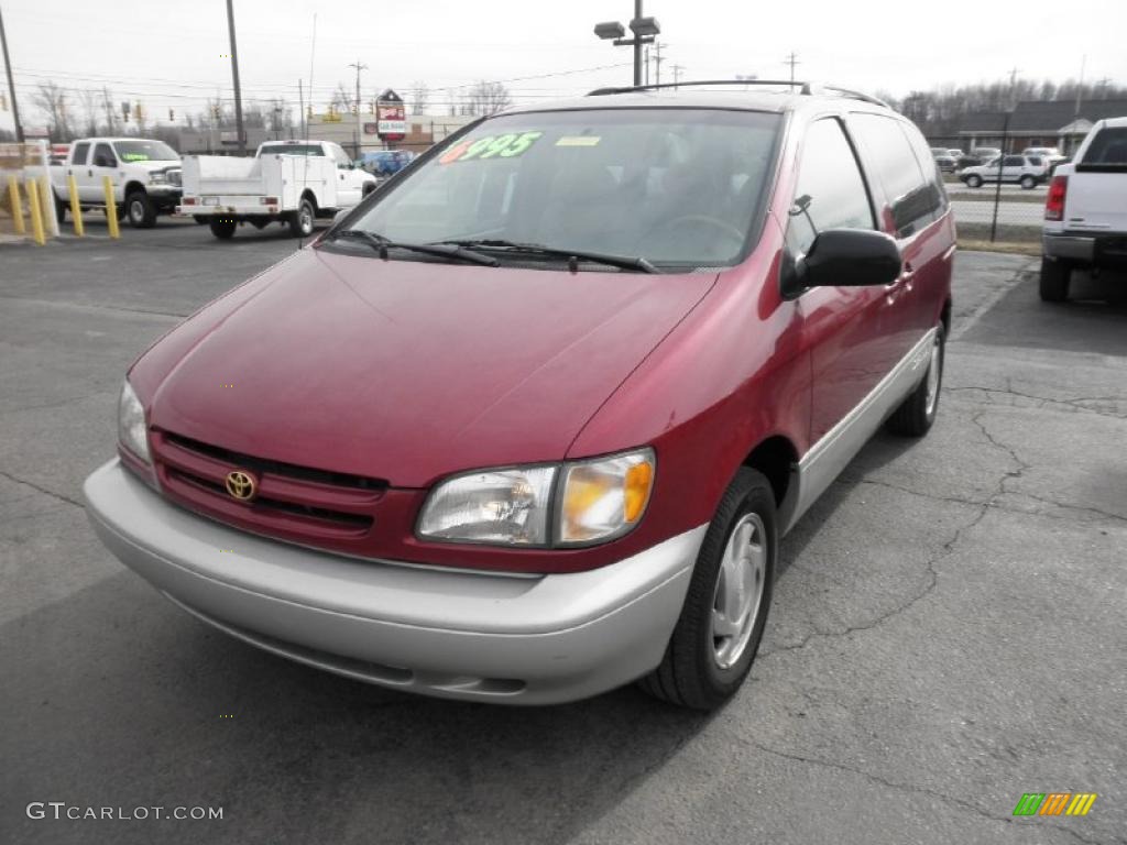 2000 Sienna XLE - Sunfire Red Pearl / Gray photo #3