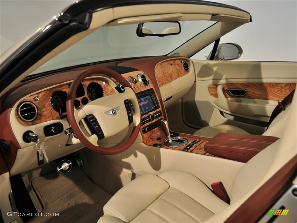 2010 Continental GTC  - White Sand / Linen/Cognac photo #17