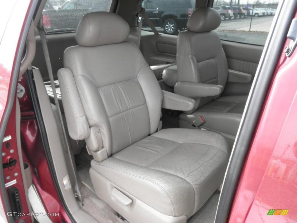 2000 Sienna XLE - Sunfire Red Pearl / Gray photo #21