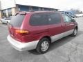 Sunfire Red Pearl - Sienna XLE Photo No. 25