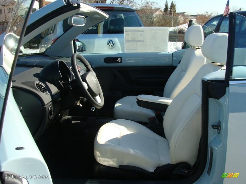 2010 New Beetle Final Edition Convertible - Aquarius Blue/Campanella White / White photo #3