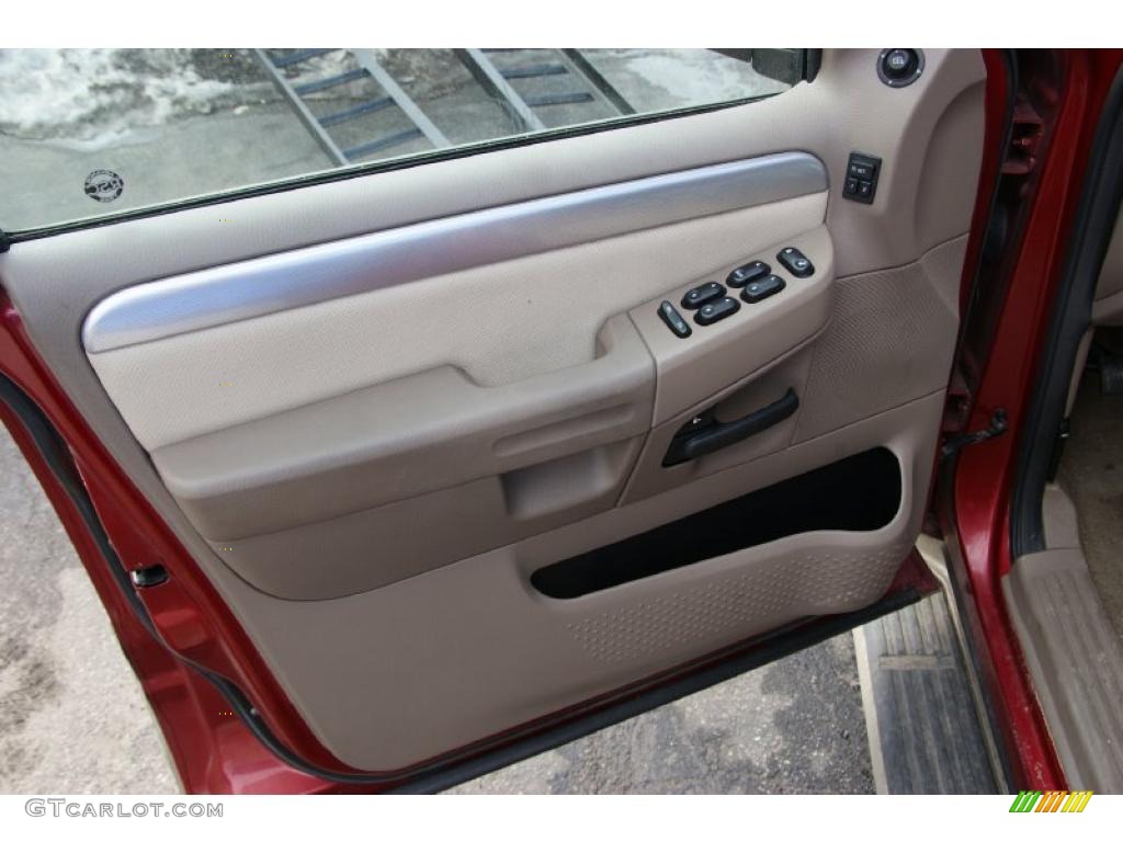 2005 Mercury Mountaineer V6 AWD Medium Dark Parchment Door Panel Photo #45574706