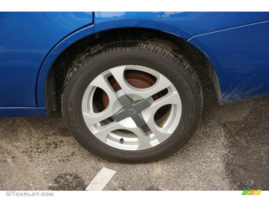 2003 Saturn ION 3 Sedan Wheel Photo #45575114