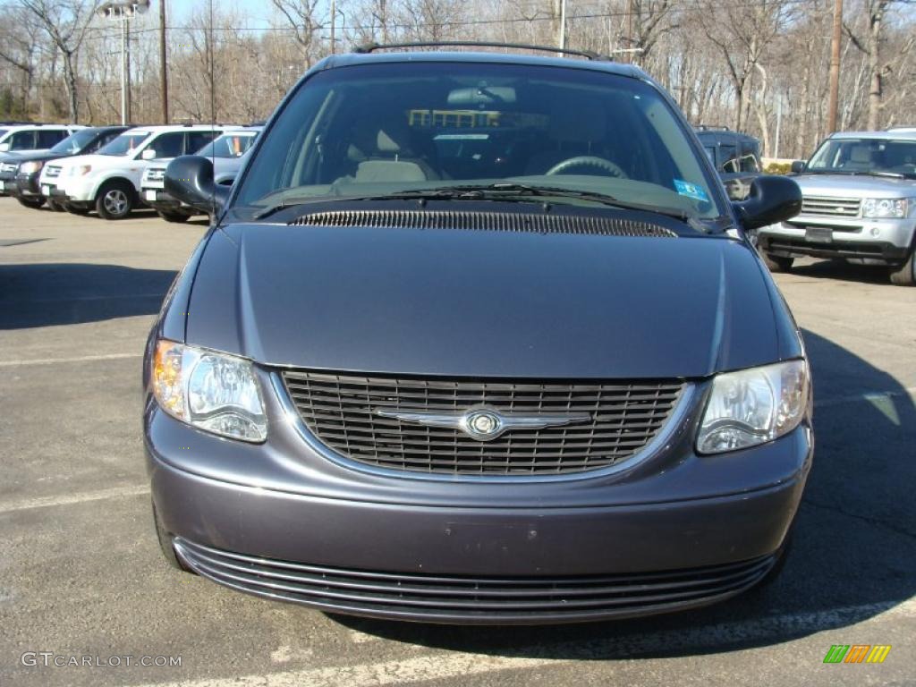 2002 Town & Country LX - Steel Blue Pearlcoat / Taupe photo #2