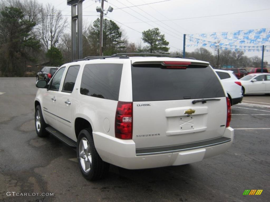 2011 Suburban LTZ - White Diamond Tricoat / Light Cashmere/Dark Cashmere photo #3