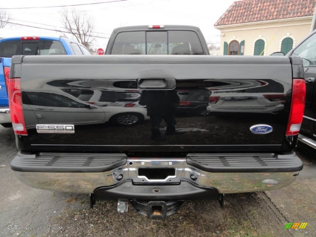 2007 F550 Super Duty Lariat Crew Cab 4x4 Dually - Black / Medium Flint photo #4