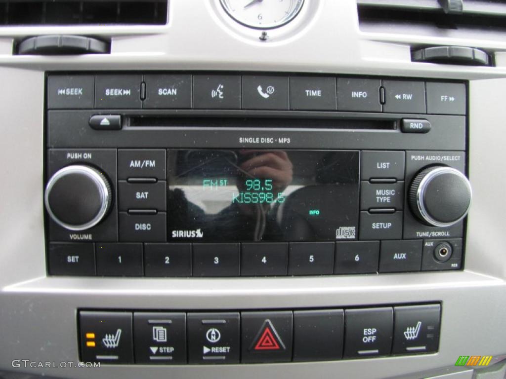 2007 Chrysler Sebring Limited Sedan Controls Photo #45581723