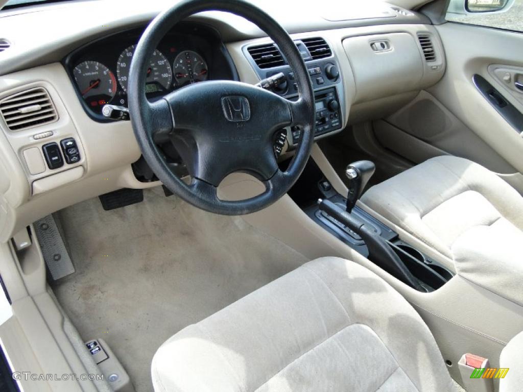 Ivory Interior 2002 Honda Accord SE Coupe Photo #45582619