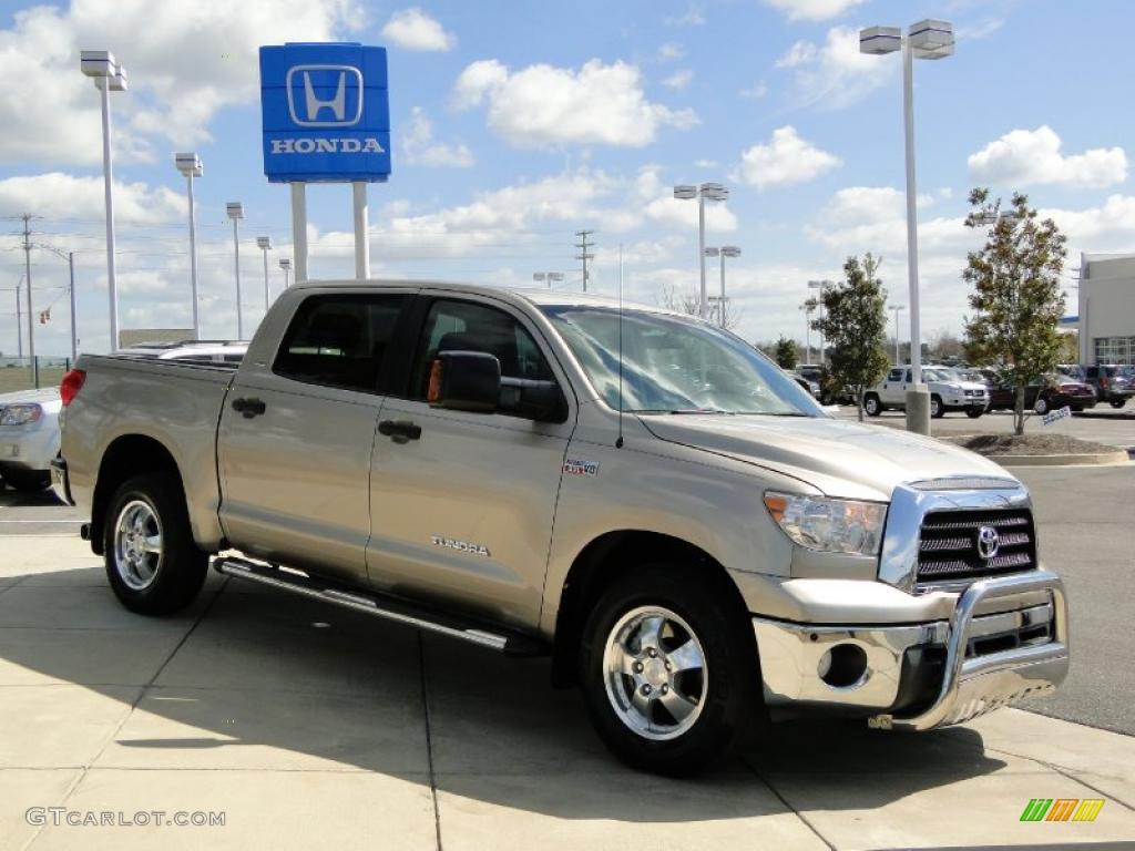 2008 Tundra SR5 CrewMax - Desert Sand Mica / Graphite Gray photo #3