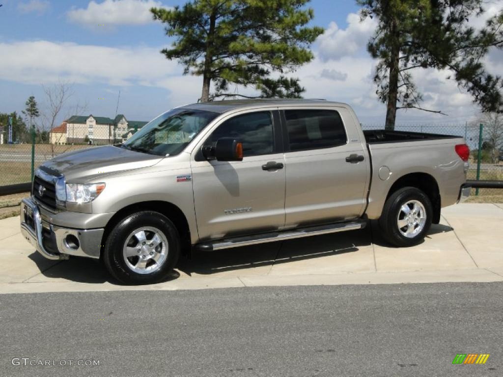 2008 Tundra SR5 CrewMax - Desert Sand Mica / Graphite Gray photo #10