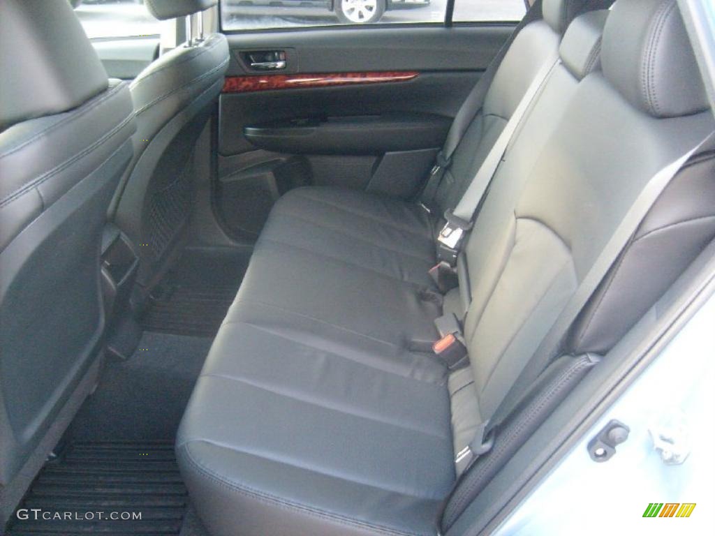 Off Black Interior 2011 Subaru Outback 3.6R Limited Wagon Photo #45585375