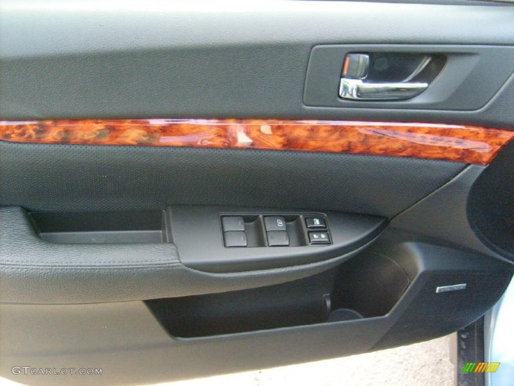 2011 Subaru Outback 2.5i Limited Wagon Off Black Door Panel Photo #45585659