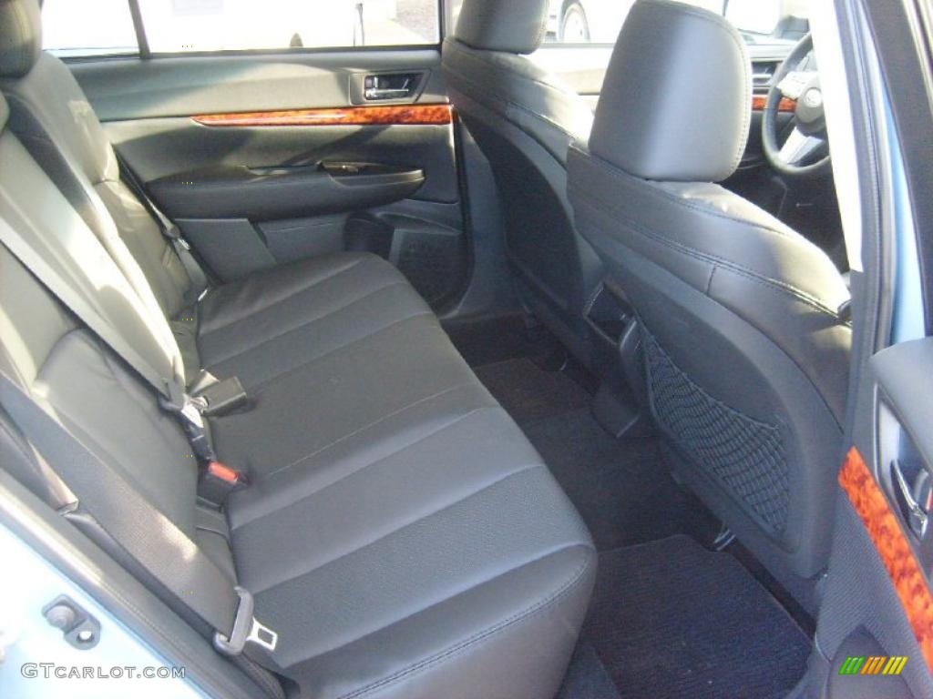 Off Black Interior 2011 Subaru Outback 2.5i Limited Wagon Photo #45585695