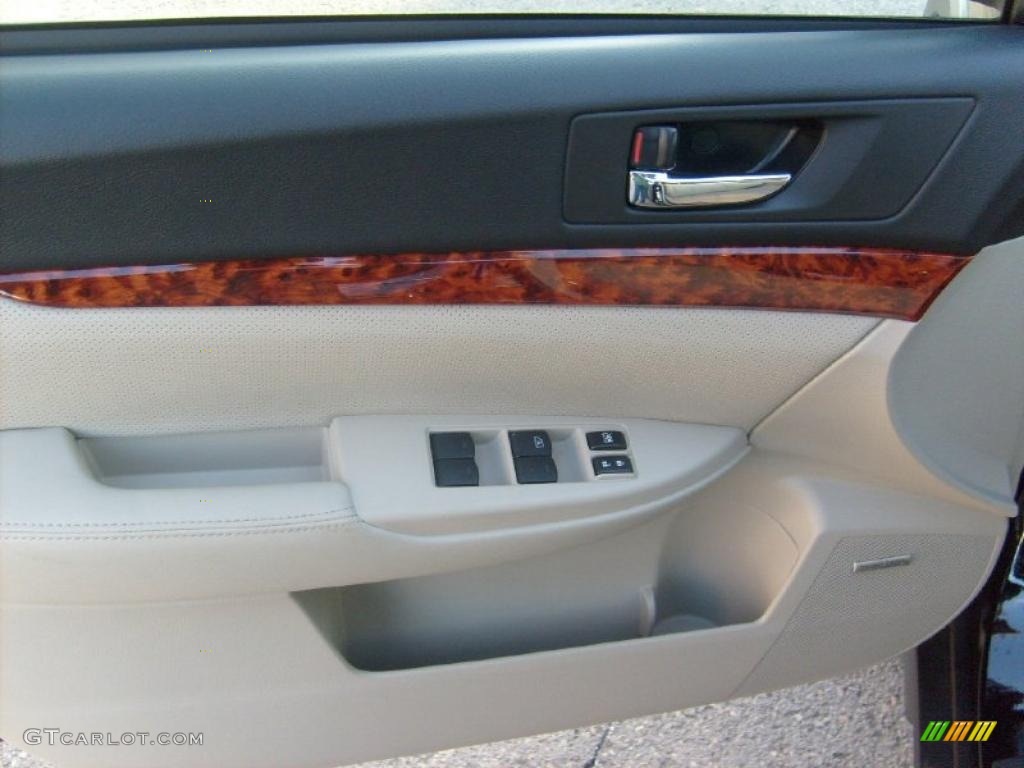 2011 Subaru Outback 2.5i Limited Wagon Warm Ivory Door Panel Photo #45585827