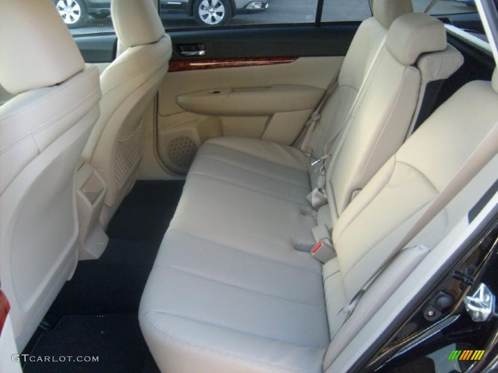 Warm Ivory Interior 2011 Subaru Outback 2.5i Limited Wagon Photo #45585835