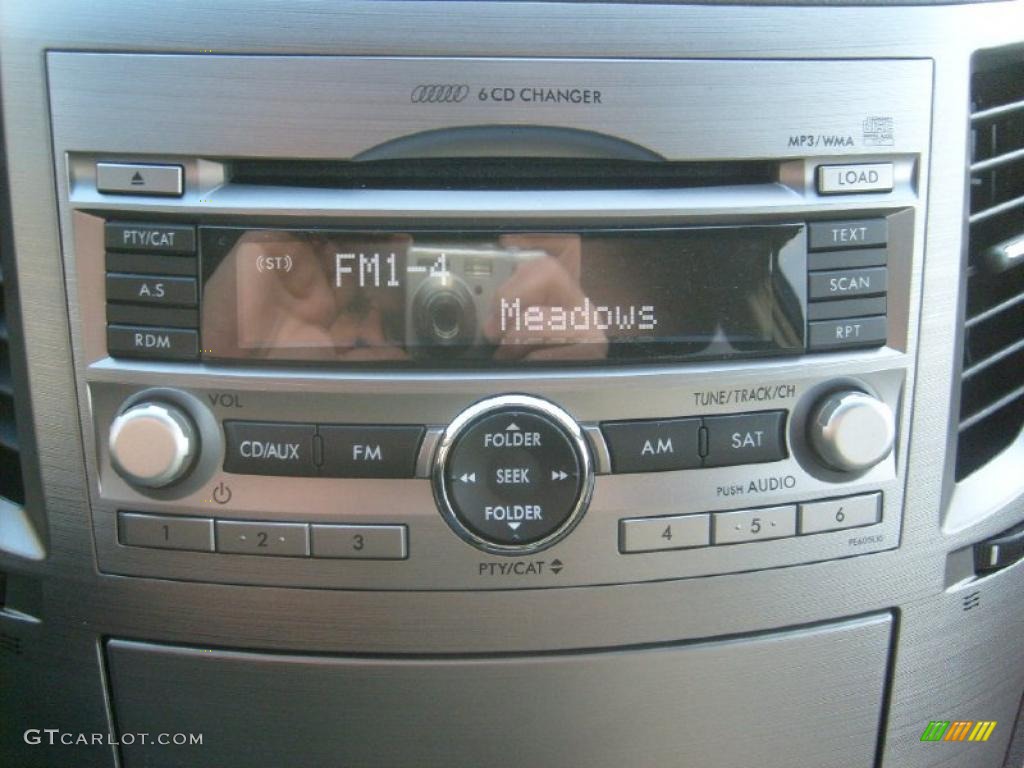 2011 Outback 2.5i Limited Wagon - Crystal Black Silica / Warm Ivory photo #19