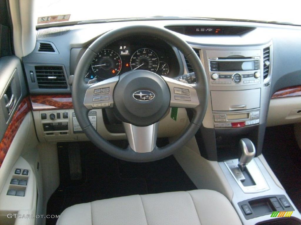 2011 Subaru Outback 2.5i Limited Wagon Warm Ivory Dashboard Photo #45586179