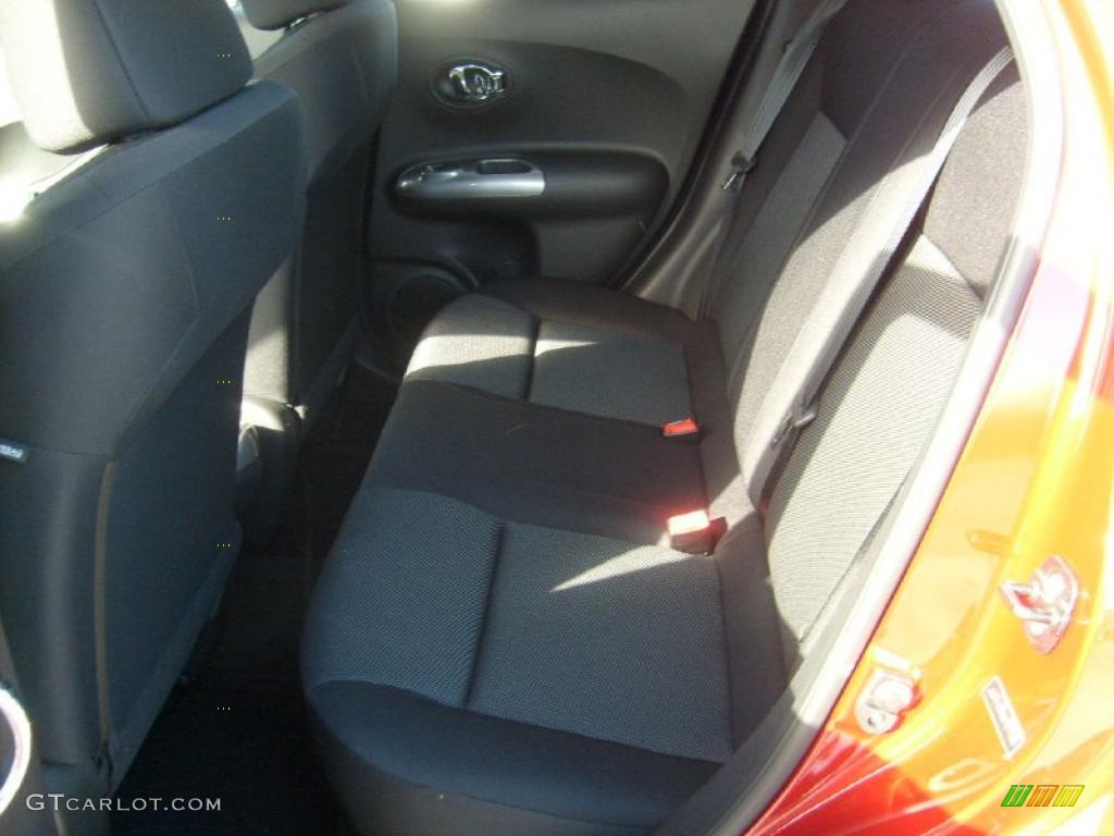 Black/Silver Trim Interior 2011 Nissan Juke S AWD Photo #45587891