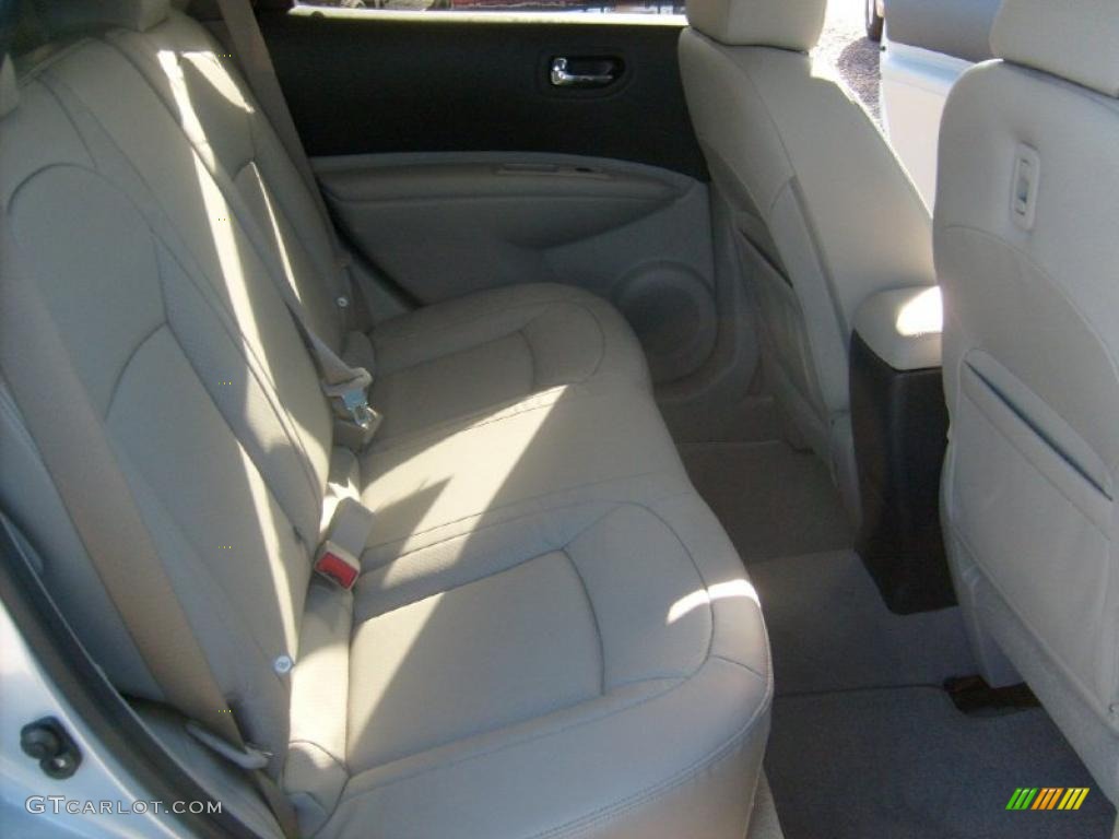 2011 Rogue SV AWD - Frosted Steel Metallic / Gray photo #6