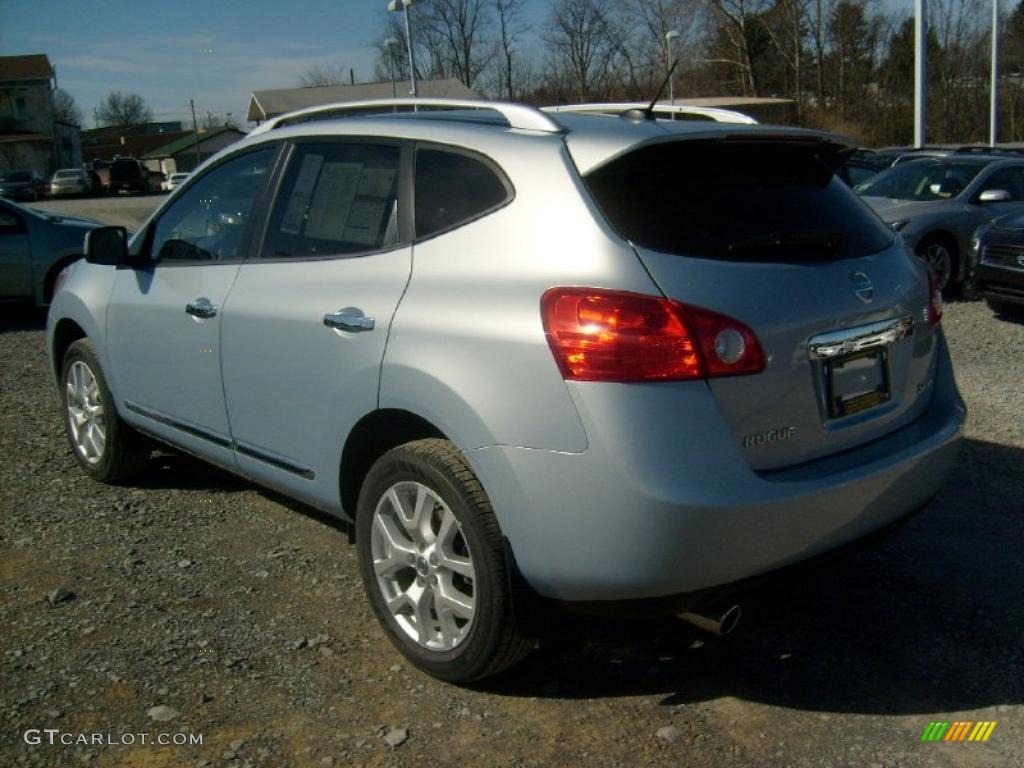 2011 Rogue SV AWD - Frosted Steel Metallic / Gray photo #7