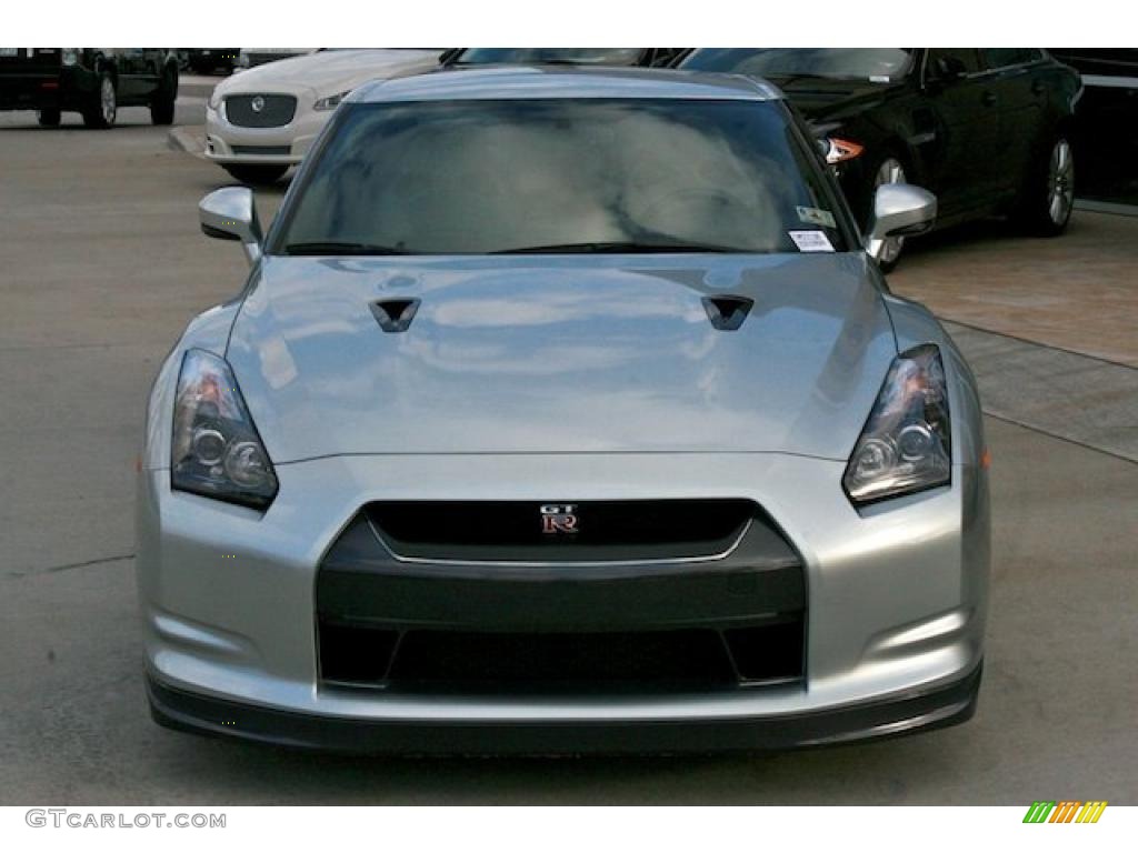 Super Silver 2010 Nissan GT-R Premium Exterior Photo #45589079