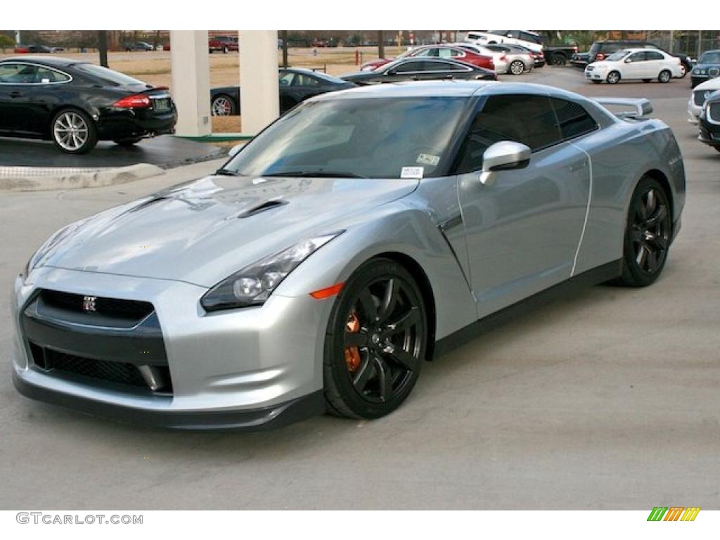 Super Silver 2010 Nissan GT-R Premium Exterior Photo #45589083